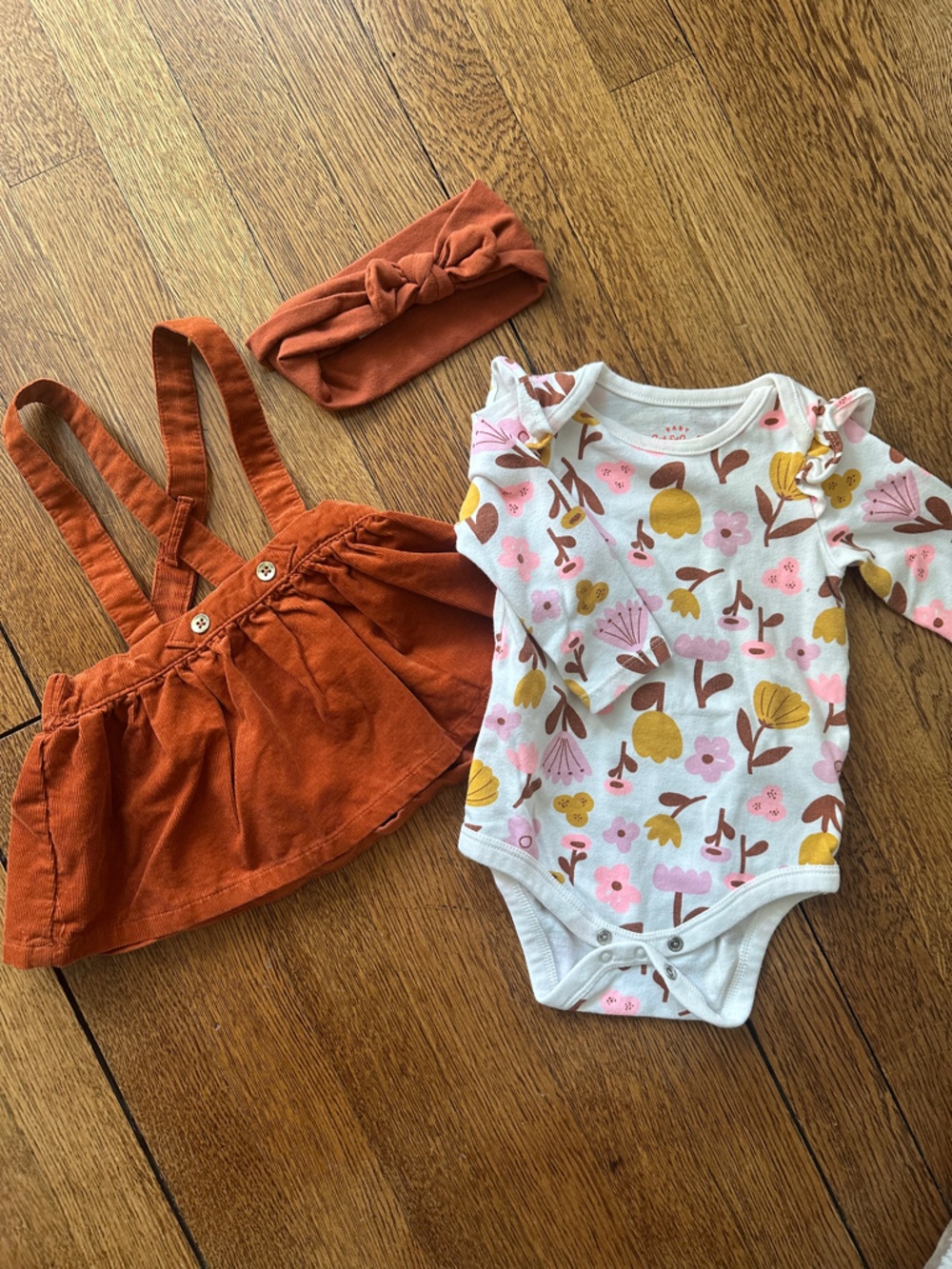 Cat & Jack Baby • Matching set 🧡